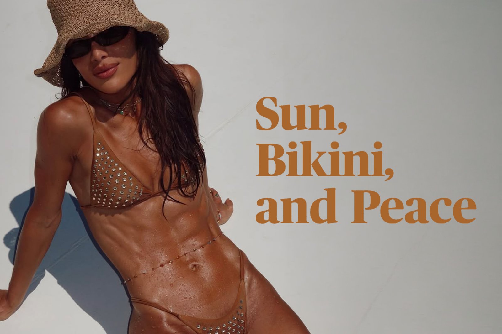 Travel Essentials for Glowing Skin - Plush Tan